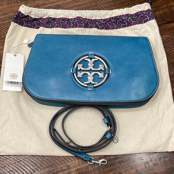 Tory Burch Handbags - TORY BURCH Miller Glazed Convertible Shoulder Bag